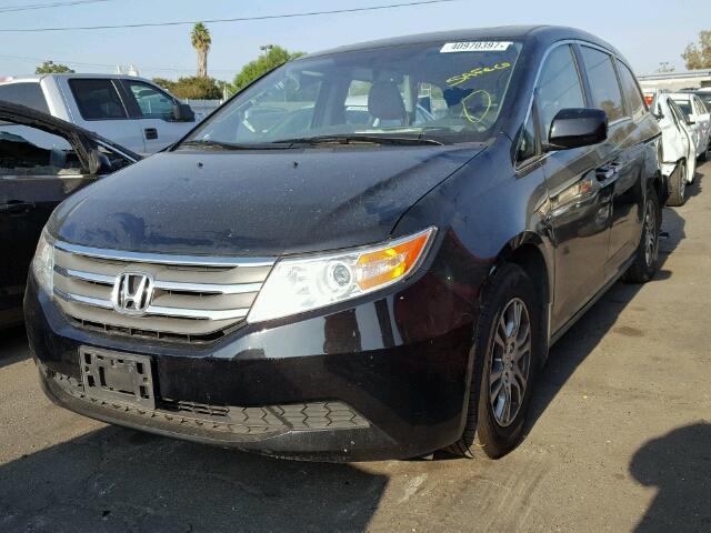 5FNRL5H69DB010845 - 2013 HONDA ODYSSEY BLACK photo 2