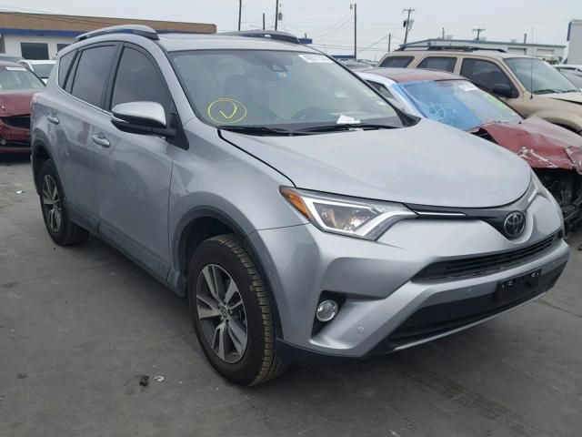 JTMRFREV4JJ193103 - 2018 TOYOTA RAV4 ADVEN SILVER photo 1