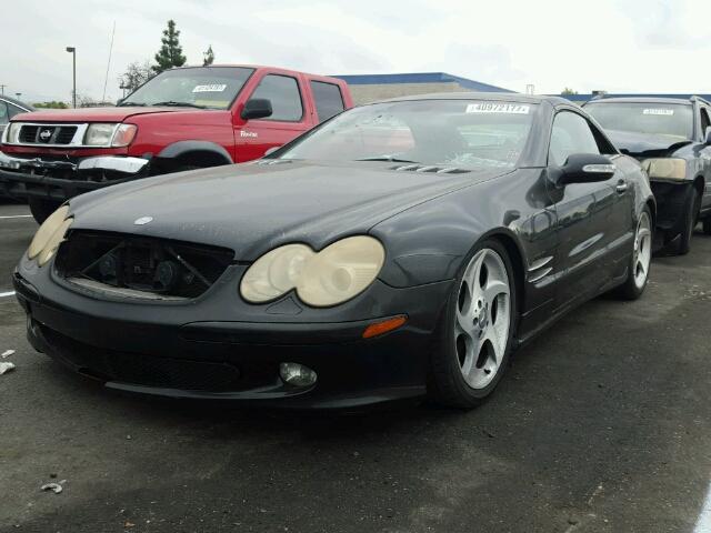 WDBSK75F23F048768 - 2003 MERCEDES-BENZ SL 500R BLACK photo 2