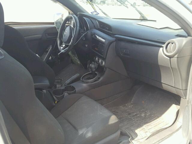 JTKJF5C79D3065211 - 2013 TOYOTA SCION TC თეთრი ფოტო 5