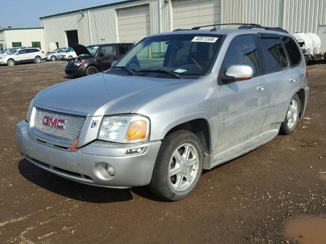 1GKET63MX52359516 - 2005 GMC ENVOY DENA SILVER photo 2