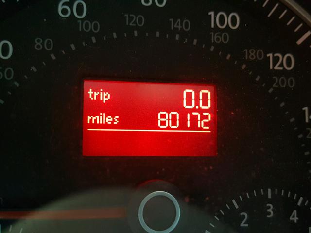 3VWPG3AG8AM008706 - 2010 VOLKSWAGEN NEW BEETLE 黑色 照片 8