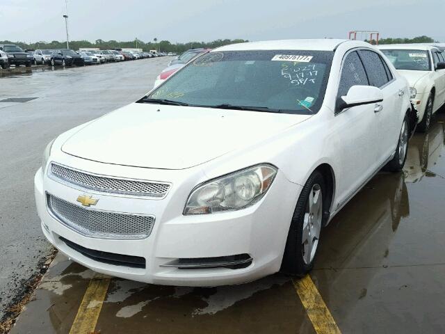 1G1ZD5E77AF114549 - 2010 CHEVROLET MALIBU 2LT WHITE photo 2