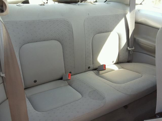 3VWCK21CX2M434547 - 2002 VOLKSWAGEN NEW BEETLE 银色 照片 6