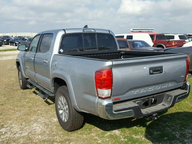 5TFAZ5CN3HX033799 - 2017 TOYOTA TACOMA DOU SILVER photo 3