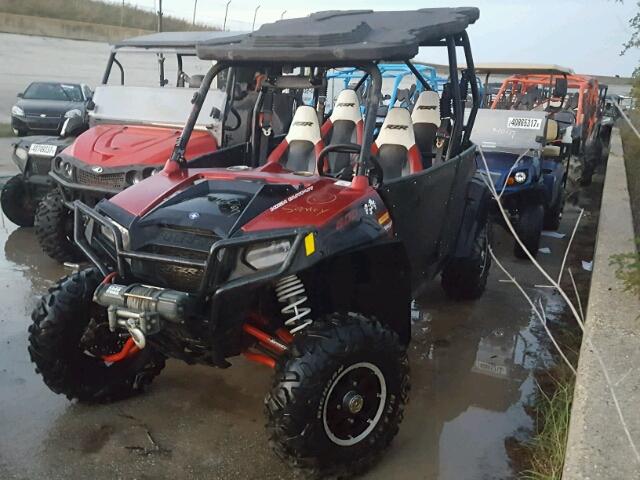 4XAXH76A7BB418361 - 2011 POLARIS RANGER RED photo 2