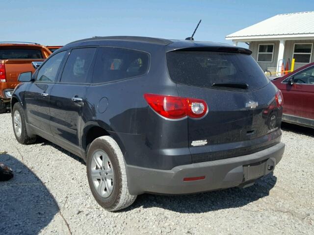 1GNKRFED6CJ328963 - 2012 CHEVROLET TRAVERSE GRAY photo 3