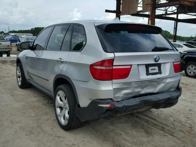 5UXFE8C55AL310421 - 2010 BMW X5 XDRIVE4 SILVER photo 3