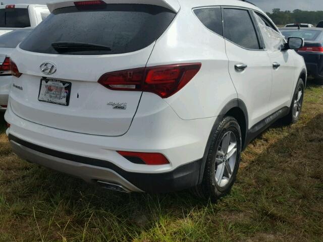 5NMZUDLB8HH047515 - 2017 HYUNDAI SANTA FE S 白色 照片 4