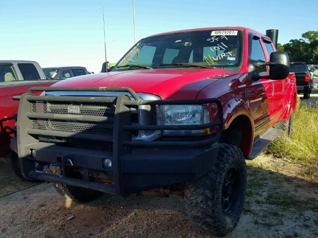 3FTNW21FXYMA39142 - 2000 FORD F250 SUPER RED photo 2