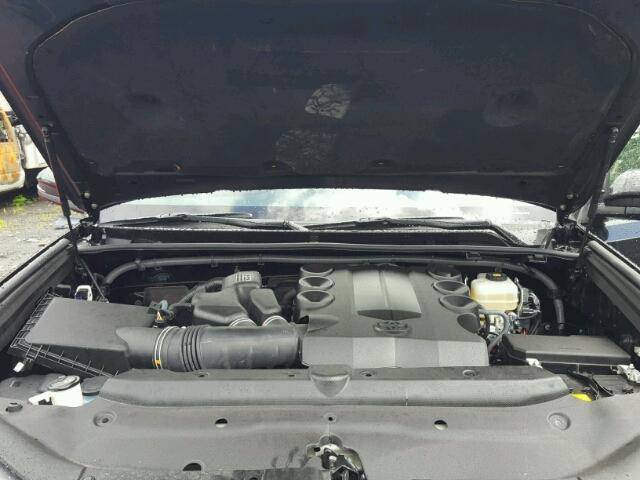 JTEBU5JR4J5520189 - 2018 TOYOTA 4RUNNER SR BLACK photo 7