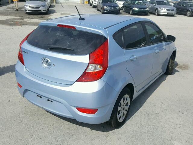 KMHCT5AEXDU127862 - 2013 HYUNDAI ACCENT GLS BLUE photo 4