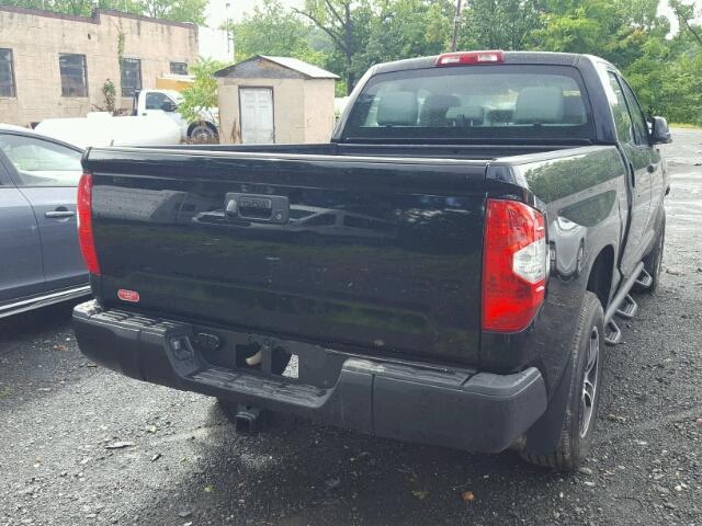 5TFRM5F11HX119137 - 2017 TOYOTA TUNDRA DOU BLACK photo 4