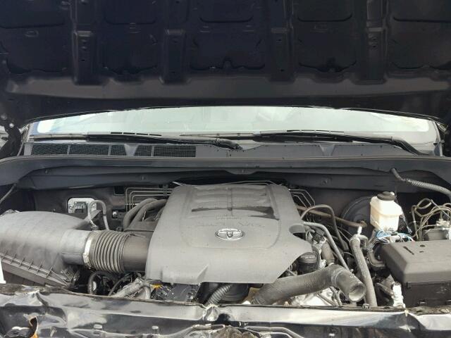 5TFRM5F11HX119137 - 2017 TOYOTA TUNDRA DOU BLACK photo 7