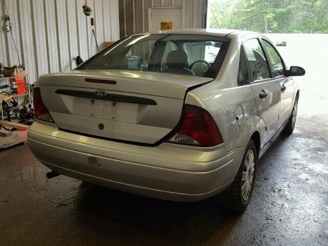 1FAFP34Z34W116530 - 2004 FORD FOCUS SE C SILVER photo 4