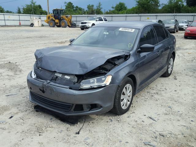 3VW2K7AJ4DM241062 - 2013 VOLKSWAGEN JETTA BASE GRAY photo 2