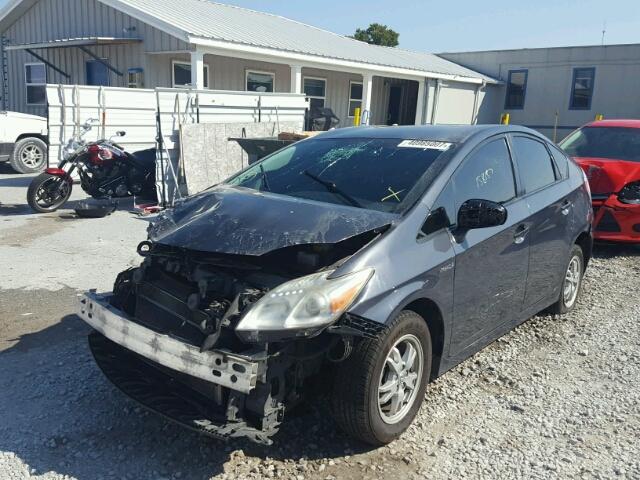 JTDKN3DU4A0105375 - 2010 TOYOTA PRIUS GRAY photo 2