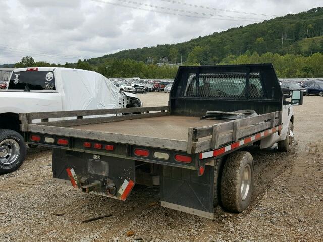 1FDWF36R28EA92593 - 2008 FORD F350 SUPER WHITE photo 4