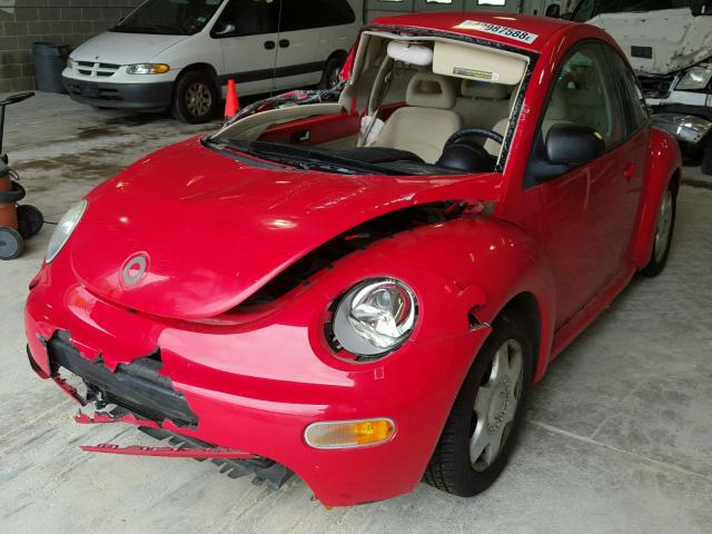 3VWBB61C4WM021497 - 1998 VOLKSWAGEN NEW BEETLE 红色 照片 2