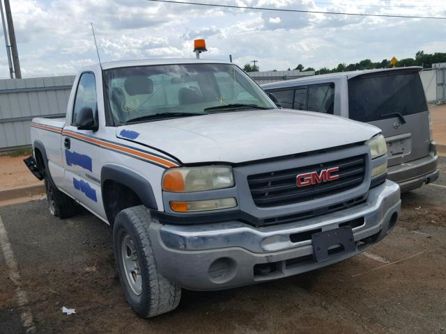 1GTHC24U34E381855 - 2004 GMC SIERRA C25 WHITE photo 1