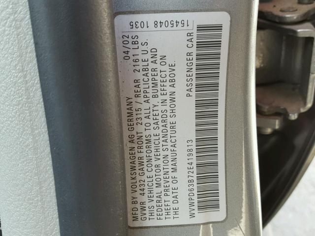 WVWPD63B72E419813 - 2002 VOLKSWAGEN PASSAT GLS GRAY photo 10