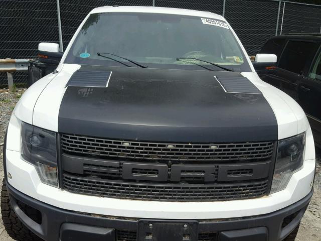 1FTFW1R69DFD09099 - 2013 FORD F150 SVT R WHITE photo 9