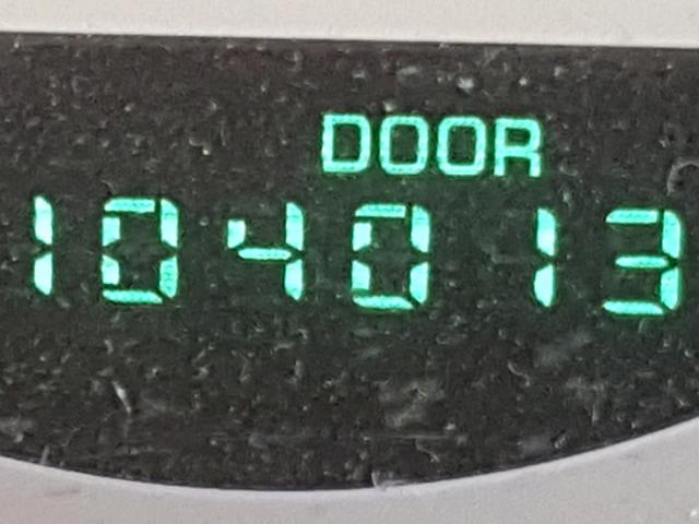 1P3ES46C7YD596169 - 2000 PLYMOUTH NEON BASE 银色 照片 8