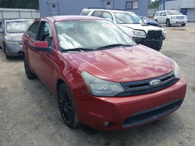 1FAHP33N69W162691 - 2009 FORD FOCUS SES RED photo 1