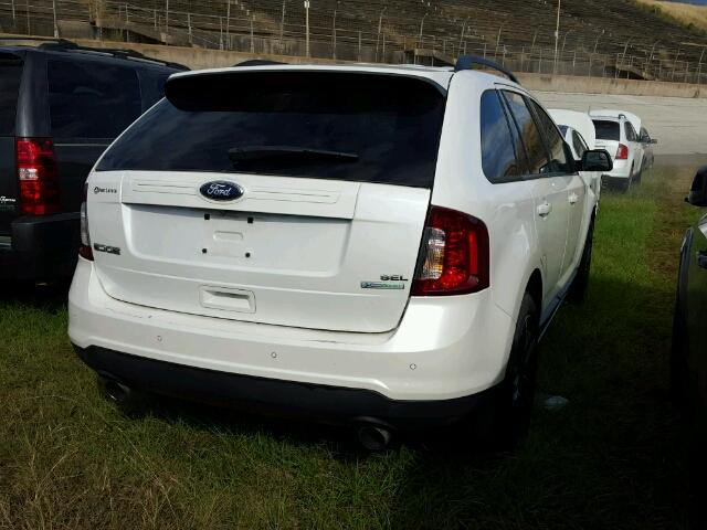 2FMDK3J97DBA51909 - 2013 FORD EDGE SEL WHITE photo 4