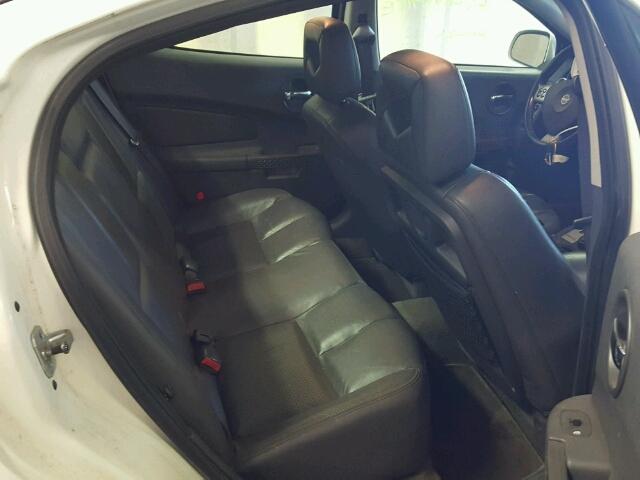 2G2WR544241368723 - 2004 PONTIAC GRAND PRIX თეთრი ფოტო 6