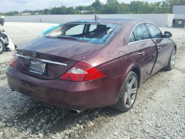 WDDDJ72X77A093918 - 2007 MERCEDES-BENZ CLS 550 BURGUNDY photo 4