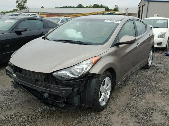 5NPDH4AEXDH269613 - 2013 HYUNDAI ELANTRA GL BROWN photo 2