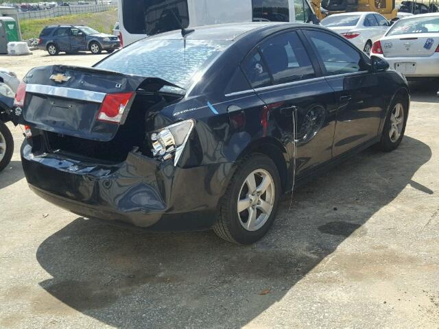 1G1PF5S96B7225662 - 2011 CHEVROLET CRUZE LT BLACK photo 4