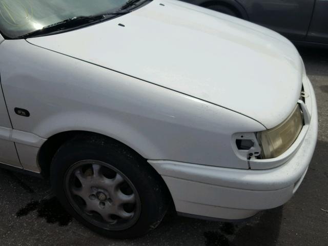WVWEE83A8SE071124 - 1995 VOLKSWAGEN PASSAT GLX WHITE photo 9