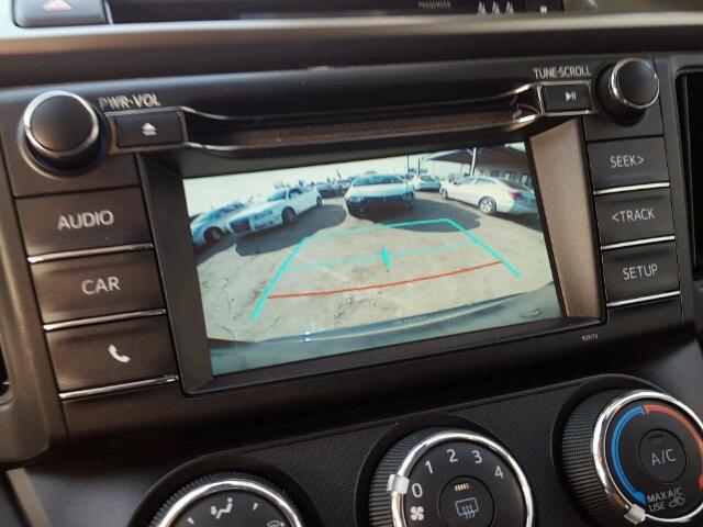 JTMZFREV7HJ104604 - 2017 TOYOTA RAV4 LE Mavi foto 9