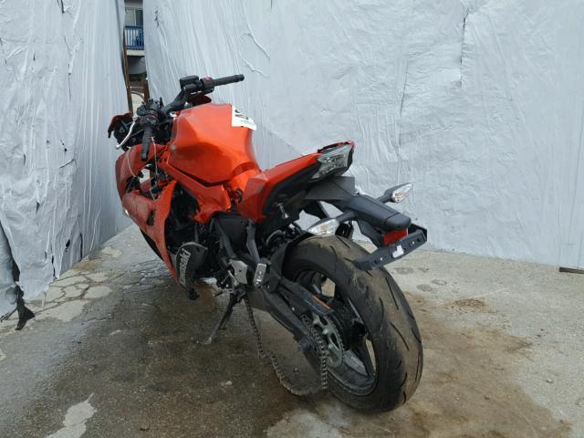 JKAEXEJ16HDA00110 - 2017 KAWASAKI EX650 J ORANGE photo 3