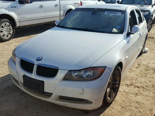 WBAVA37568NL52260 - 2008 BMW 328 I WHITE photo 2