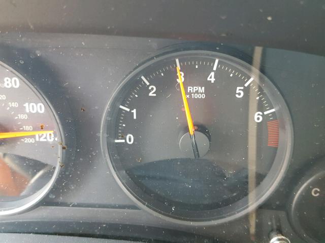 1C4NJCBA9CD601219 - 2012 JEEP COMPASS SP MAROON photo 8