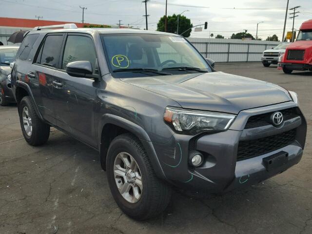 JTEZU5JR6G5112655 - 2016 TOYOTA 4RUNNER SR GRAY photo 1