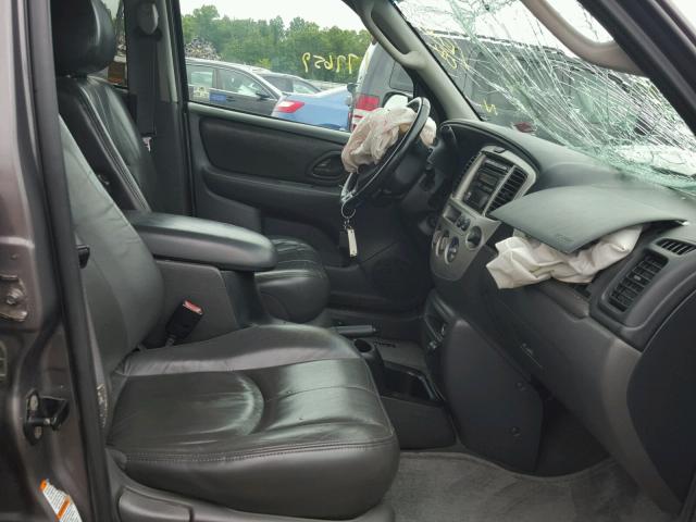 4F2CZ96183KM49152 - 2003 MAZDA TRIBUTE ES 银色 照片 5