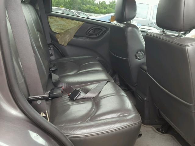 4F2CZ96183KM49152 - 2003 MAZDA TRIBUTE ES 银色 照片 6