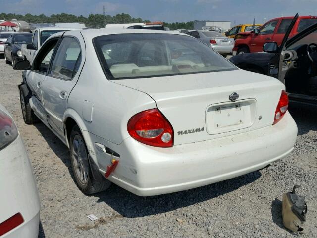 JN1CA31D11T605547 - 2001 NISSAN MAXIMA GXE WHITE photo 3