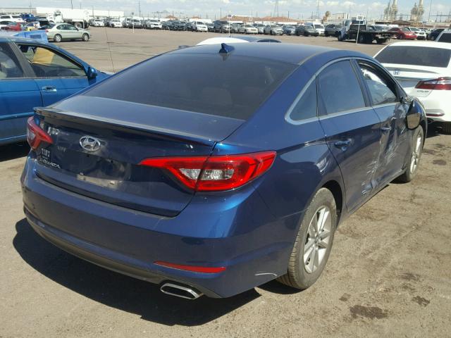 5NPE24AF5HH469514 - 2017 HYUNDAI SONATA SE BLUE photo 4