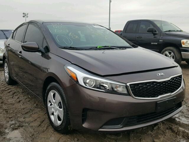 3KPFK4A75HE158635 - 2017 KIA FORTE BLACK photo 1