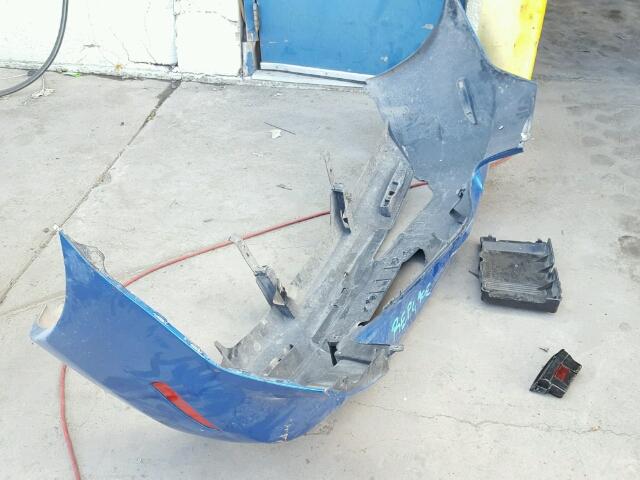 JM1BK323161411079 - 2006 MAZDA 3 BLUE photo 9