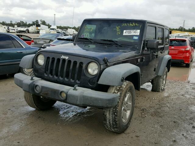 1J4GA391X8L559259 - 2008 JEEP WRANGLER U BLACK photo 2