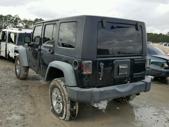 1J4GA391X8L559259 - 2008 JEEP WRANGLER U BLACK photo 3