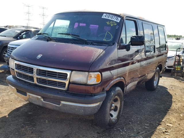 2B6HB21X4VK599435 - 1997 DODGE RAM VAN B2 MAROON photo 2