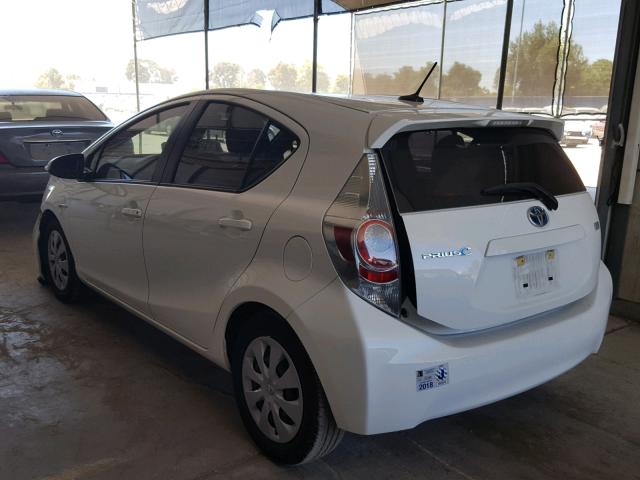 JTDKDTB36D1533671 - 2013 TOYOTA PRIUS C WHITE photo 3