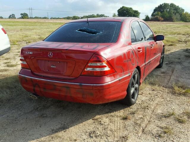 WDBRF52H96F739216 - 2006 MERCEDES-BENZ C GENERATI RED photo 4